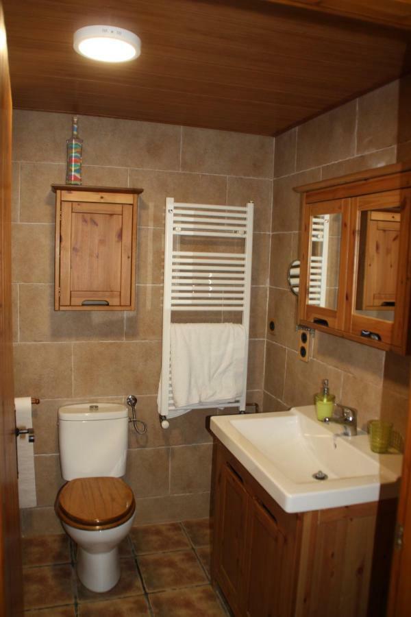 Can Cadiretes Llagostera Exterior photo